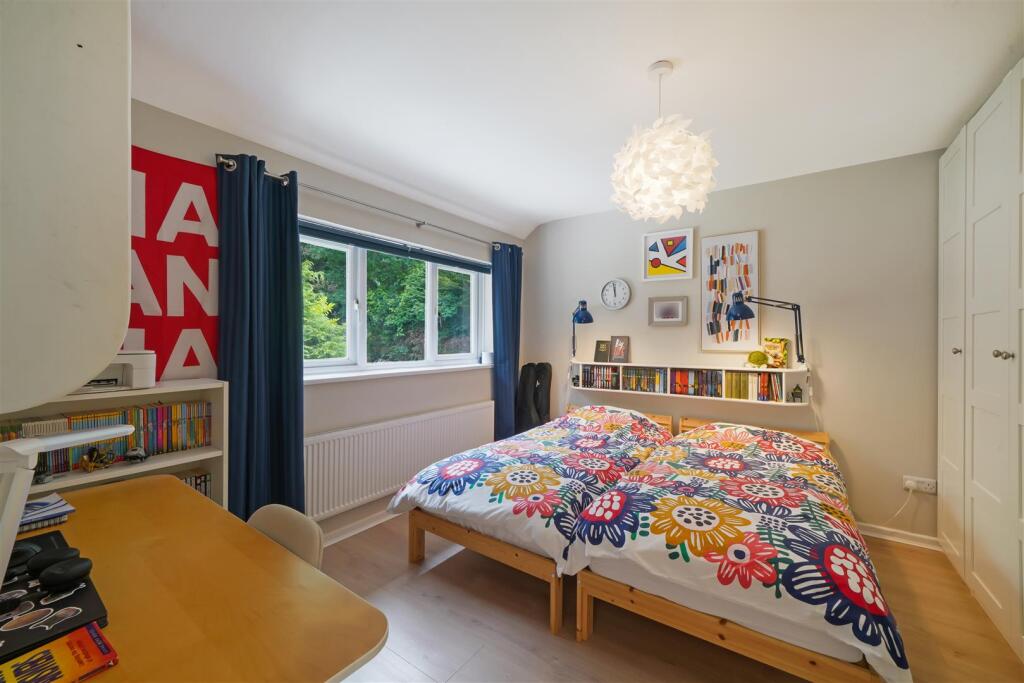 78 Worcester Crescent - pMHCrwj0mxZ1zxbyPIUn.jpg