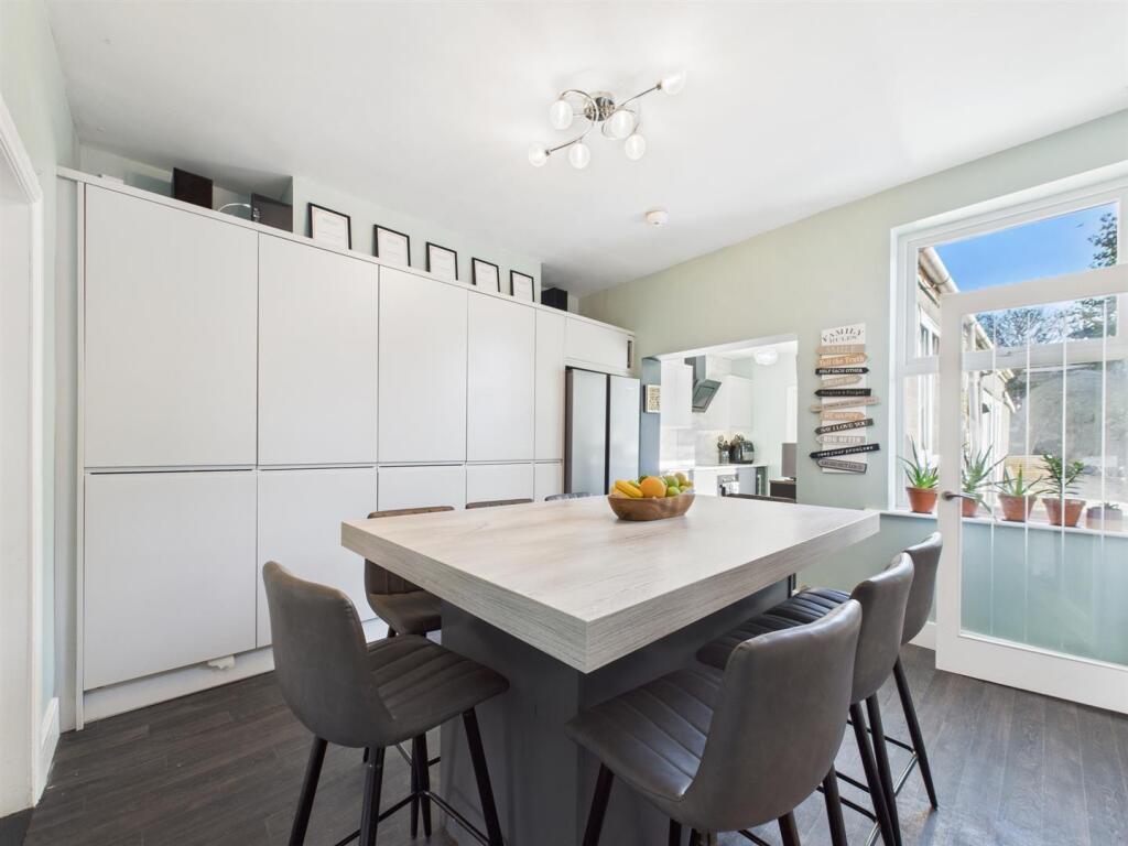 Breakfast Kitchen