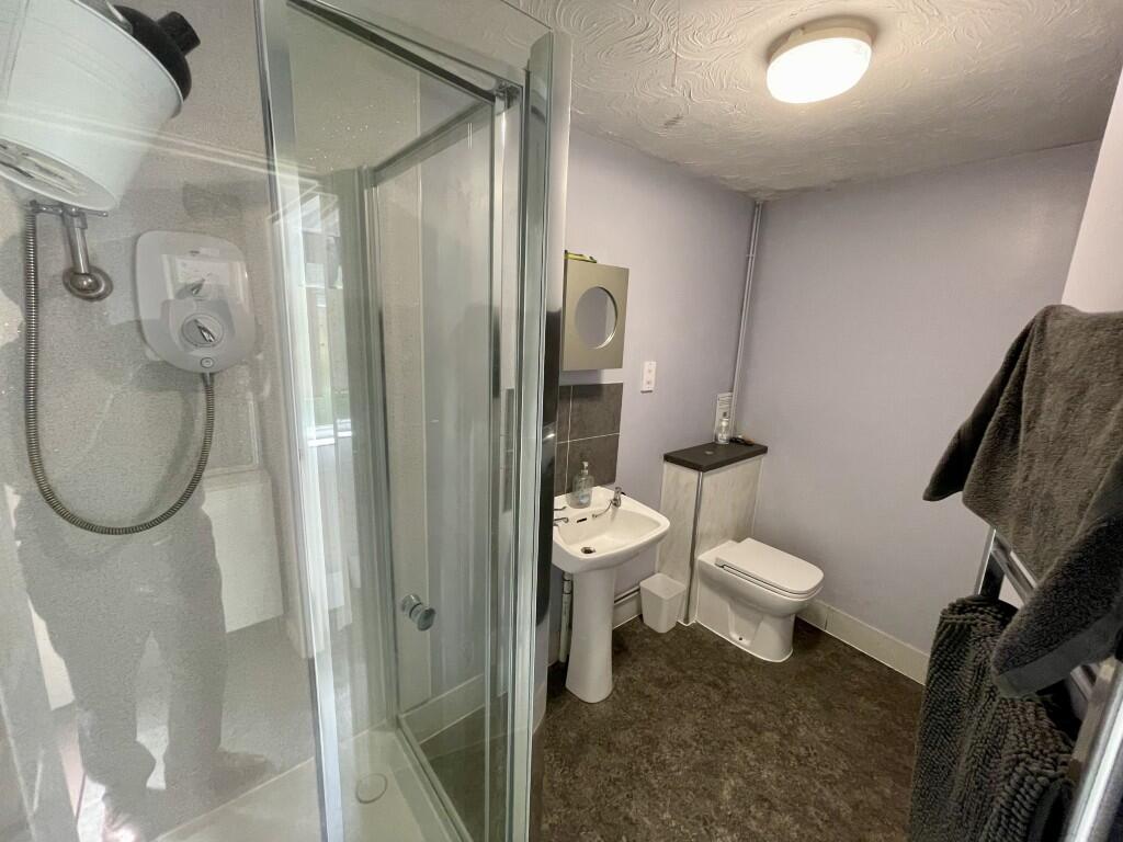 8  Medium  T202507031522.jpeg