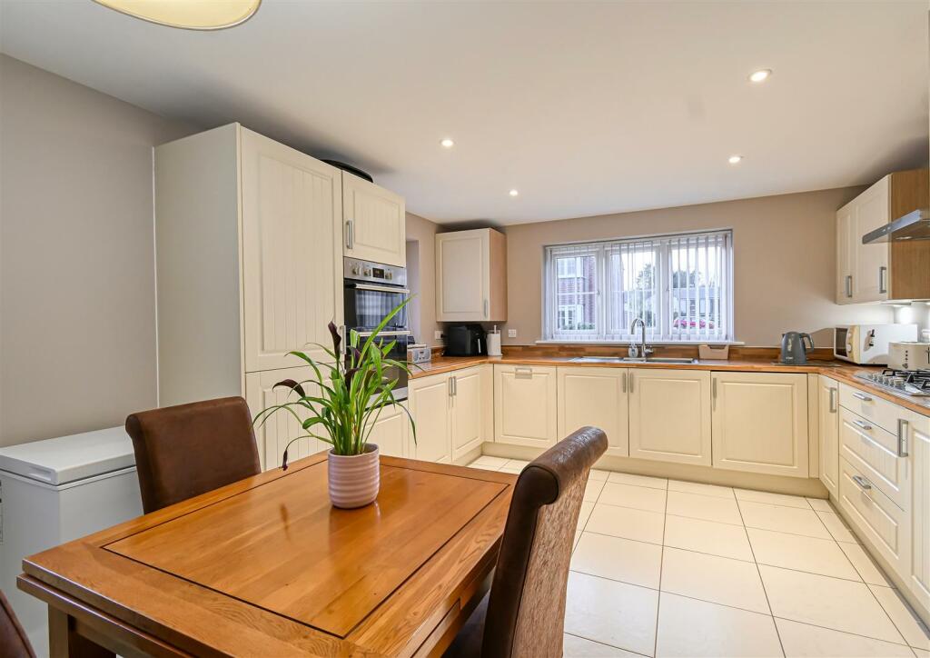 18 Hodgson Road-35.jpg