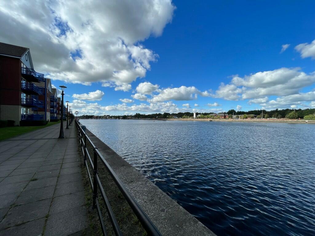 DOCK