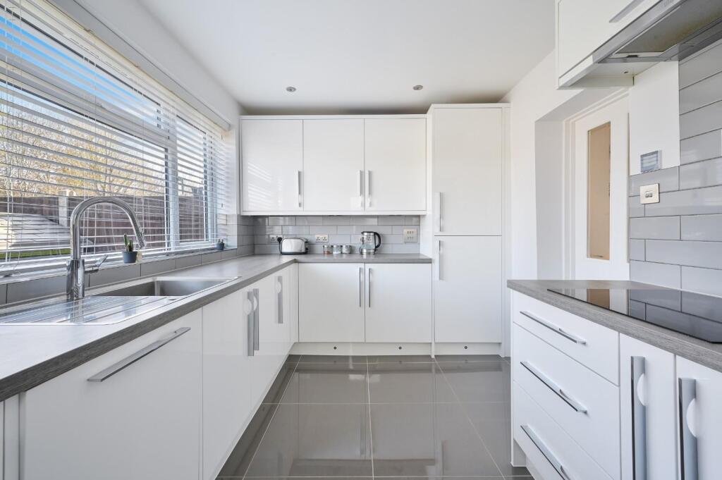 BROWNING AVENUE,  (3).jpg