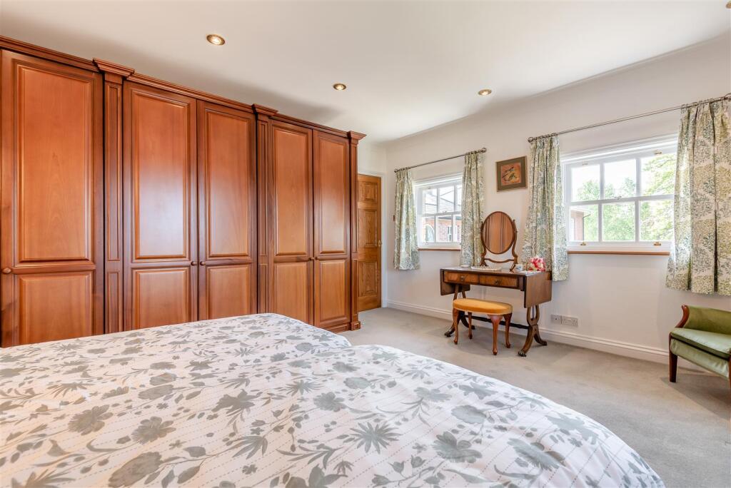 8645957-interior19.jpg
