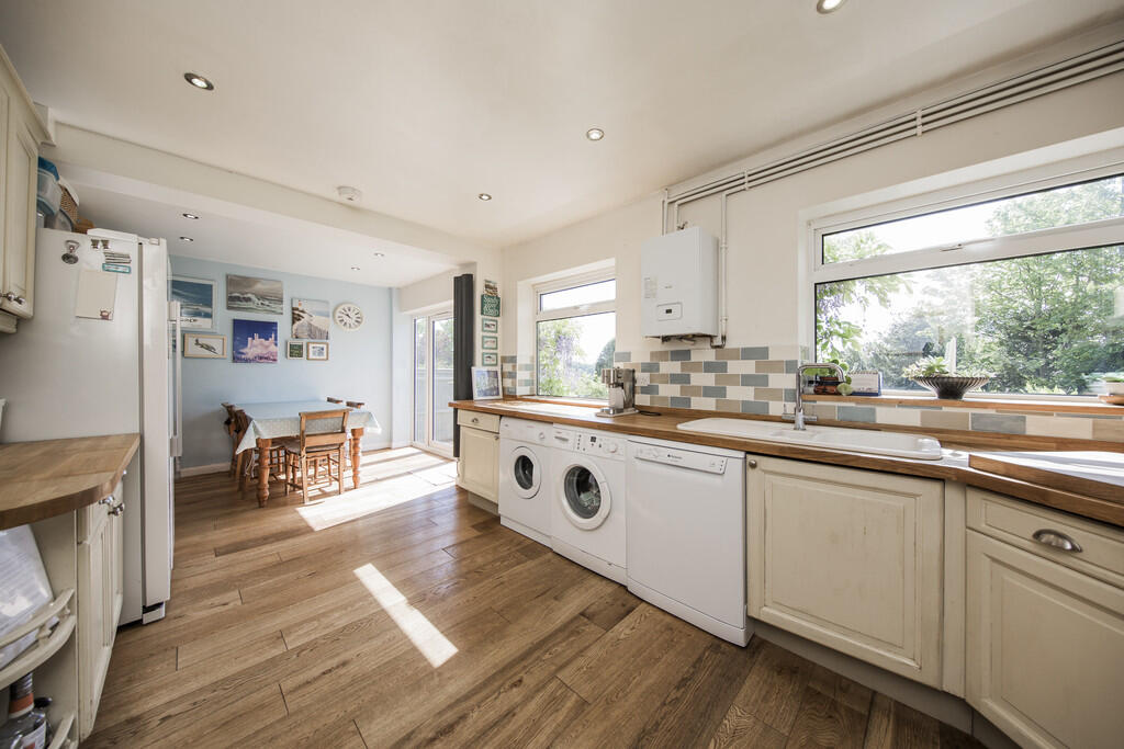 kitchen diner 1