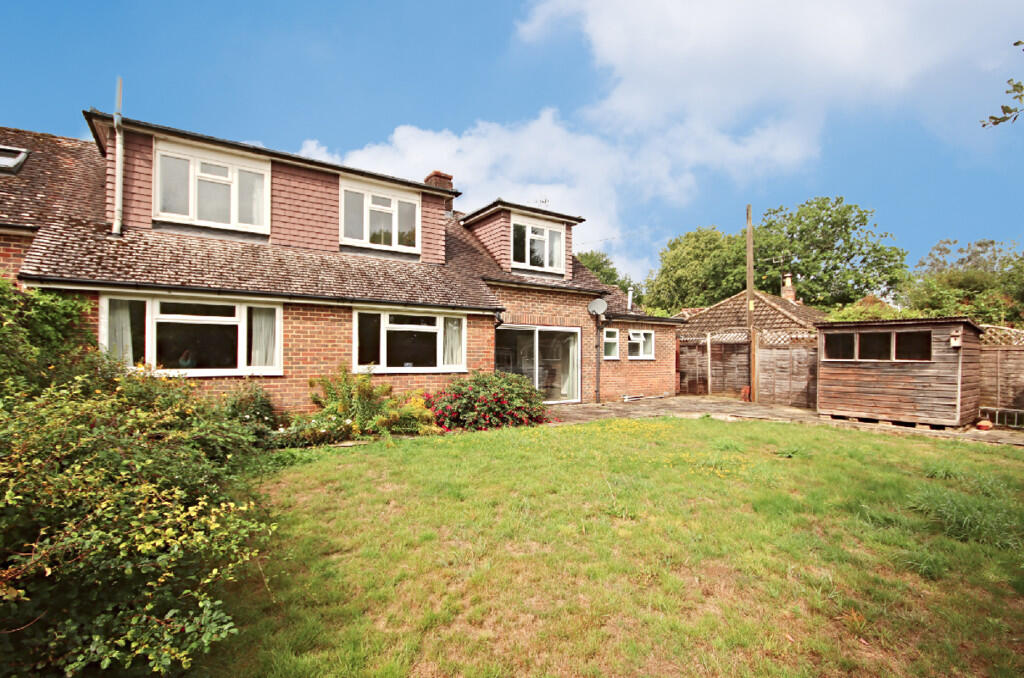 Screenshot 2025-0...