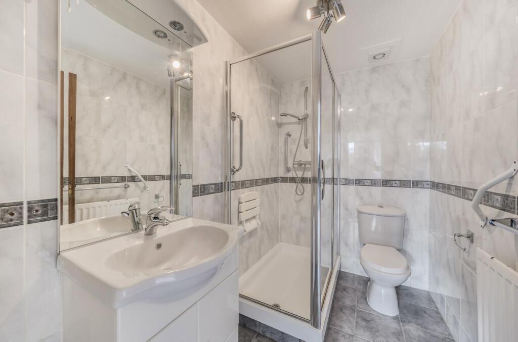 Davidson Frost-Wellings, DFW, Oak Lodge Close,Show