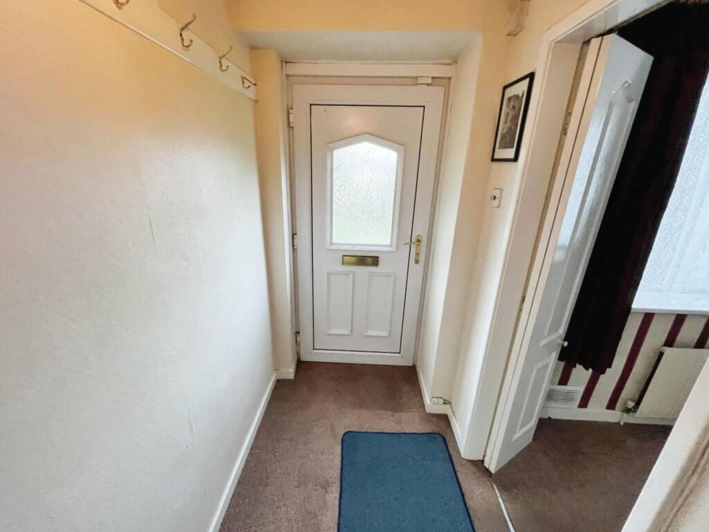 715b99cc-Entrance 20Hall.jpg