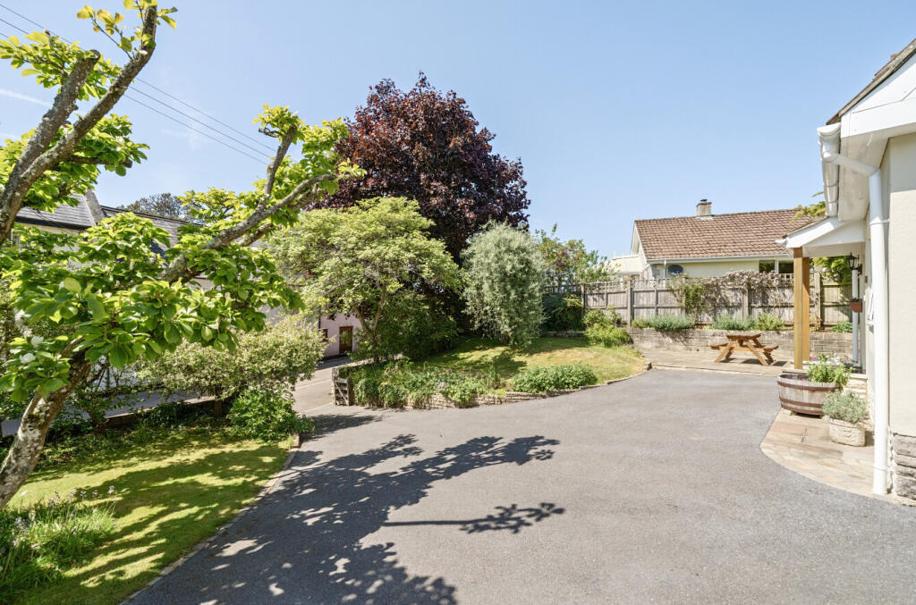 1294396-31-68261a...