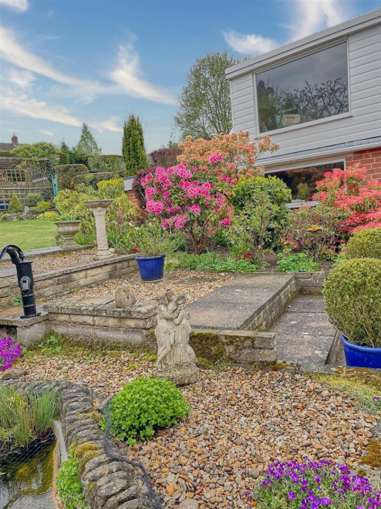 174 Brookside Garden.png
