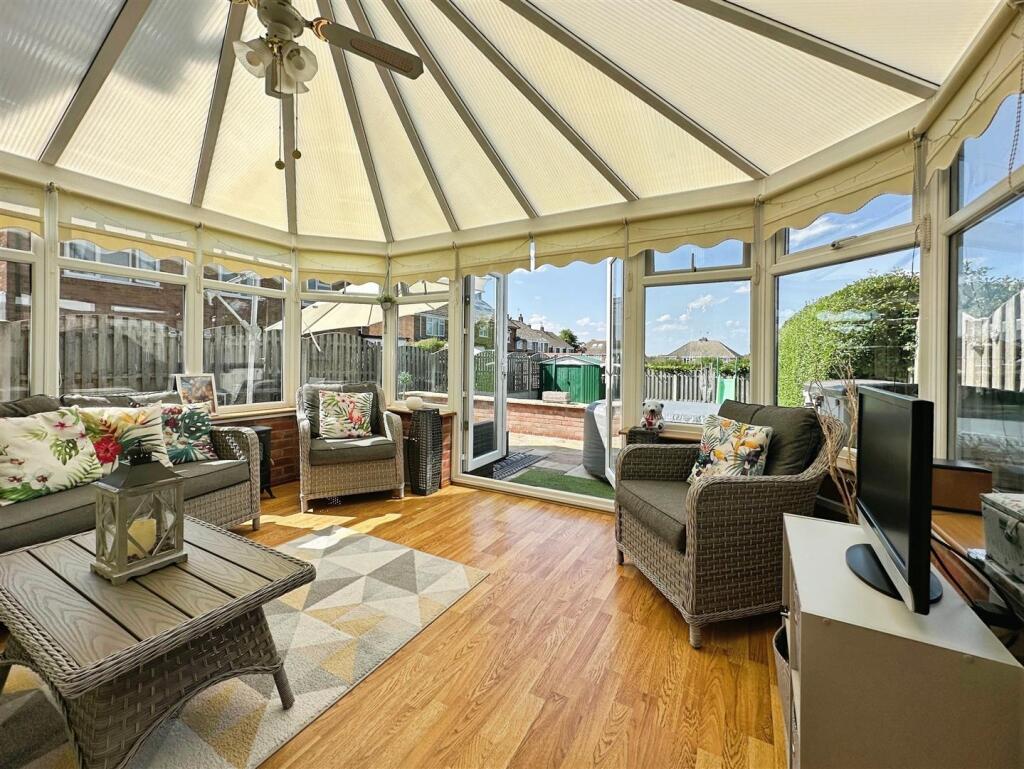 cca3a684--4B93-A283-2C804E6212B0-10334-0000222C0FE