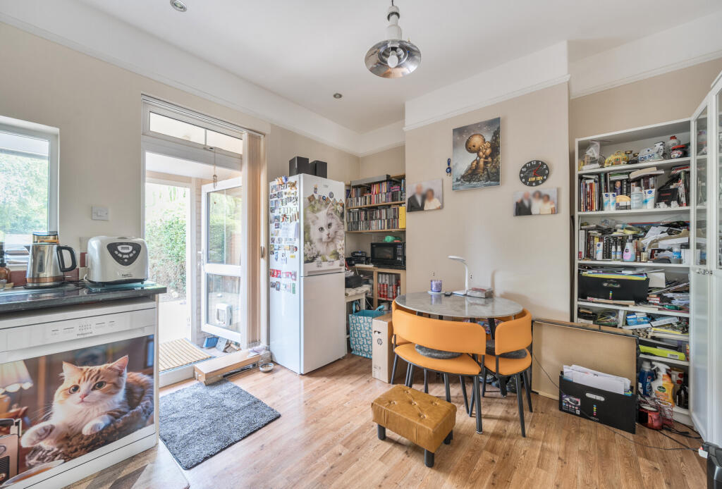 1332491-6-6893716...