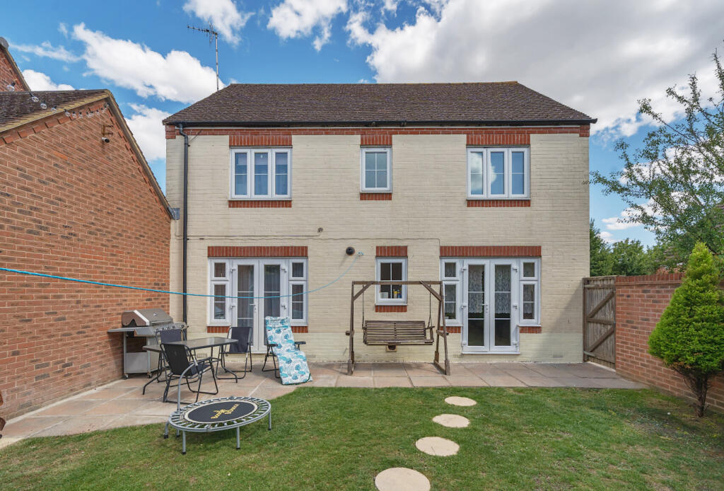 1313569-5-68653fc...