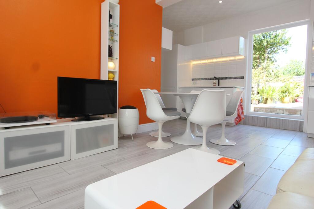 Kitchen Breakfast Room