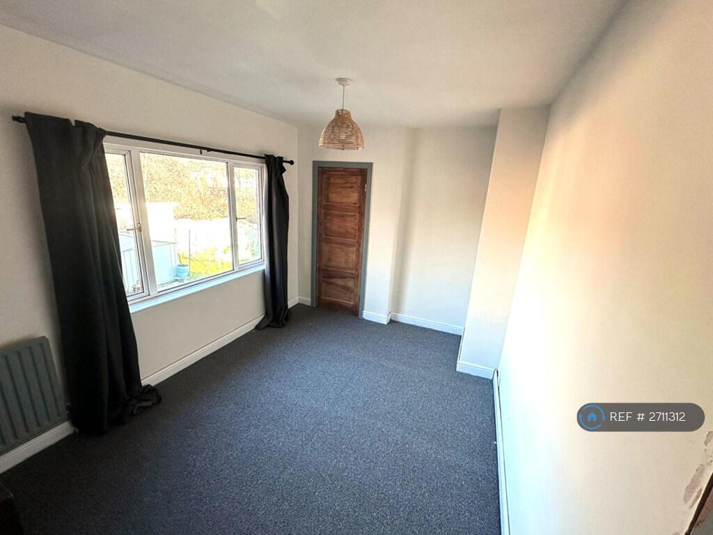 Double Bedroom 1
