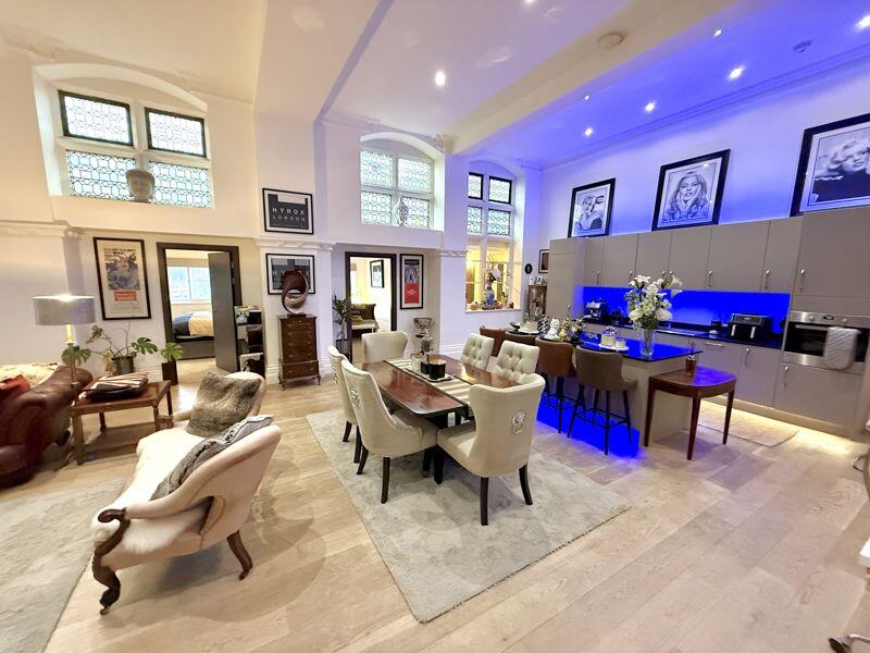 Kitchen/Living/Dining