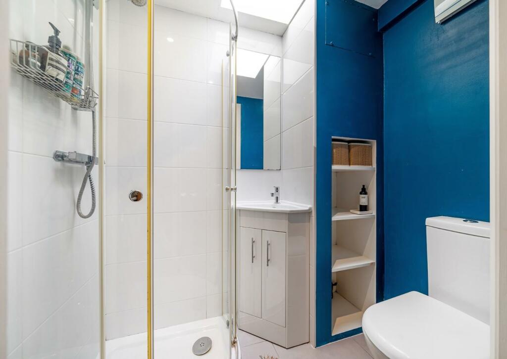 Ensuite.jpg