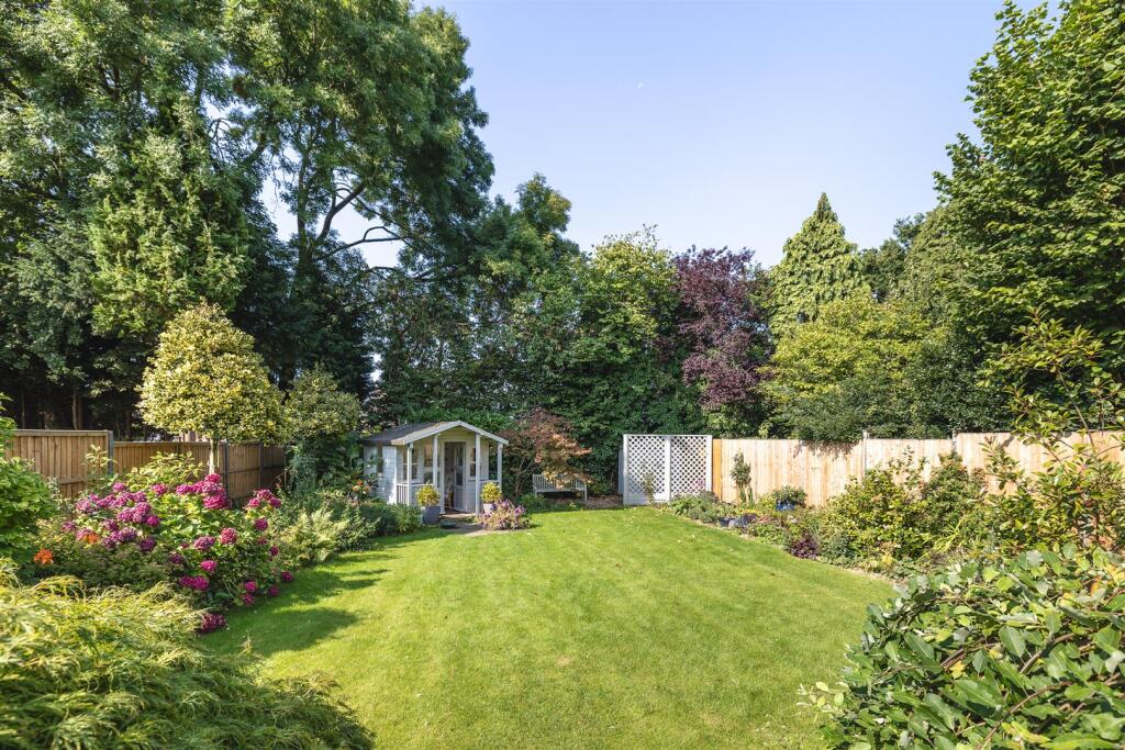 52 Oakham Drive, Coalville