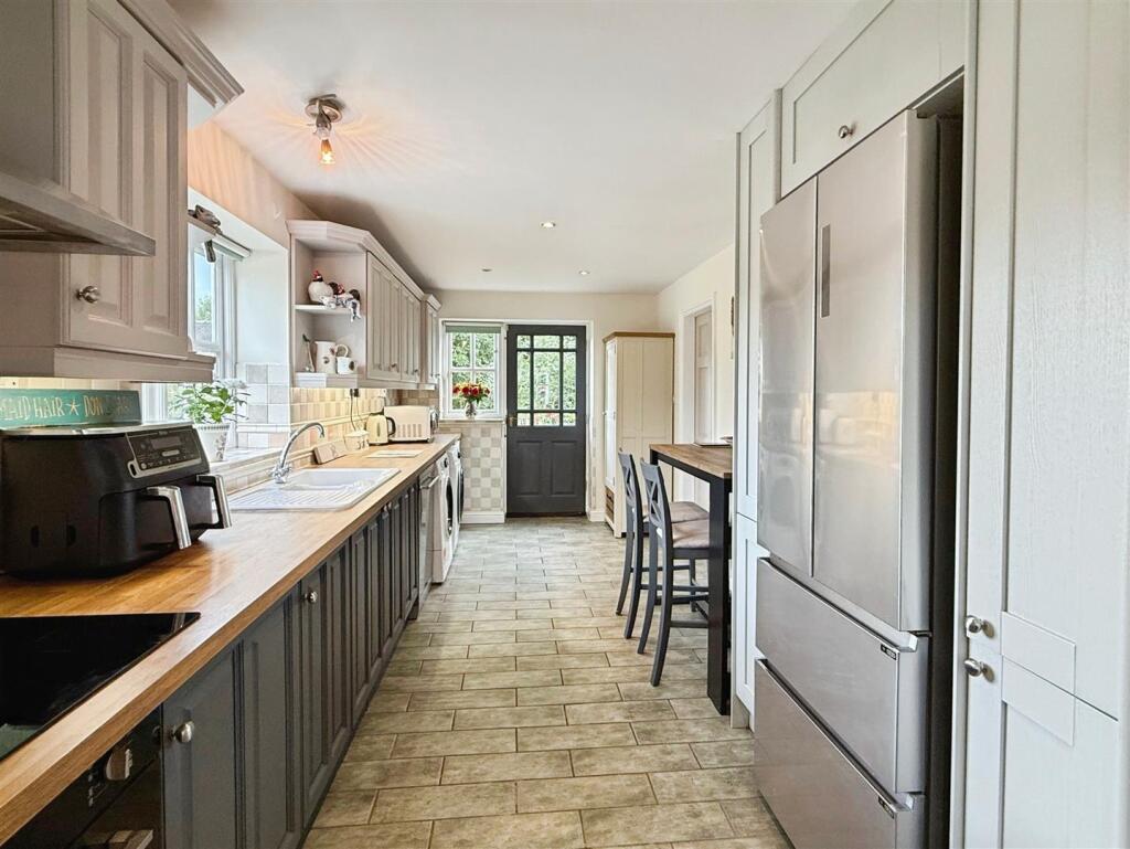 Breakfast Kitchen