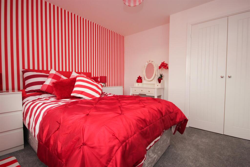 bed 3.2.JPG