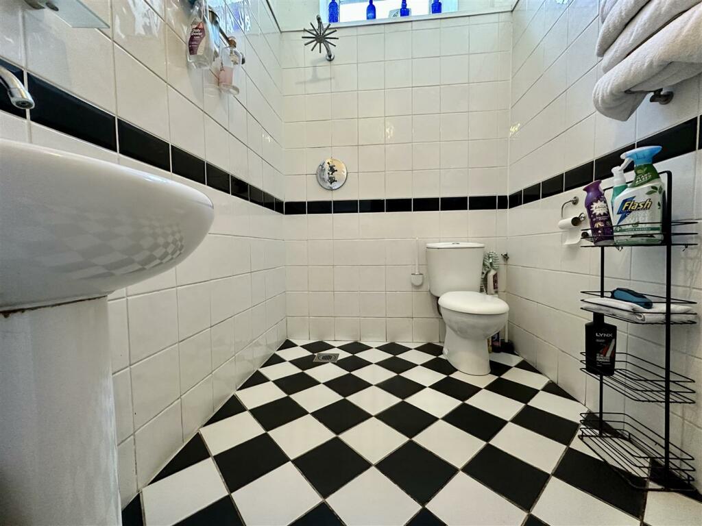 Ground Floor Wet Room