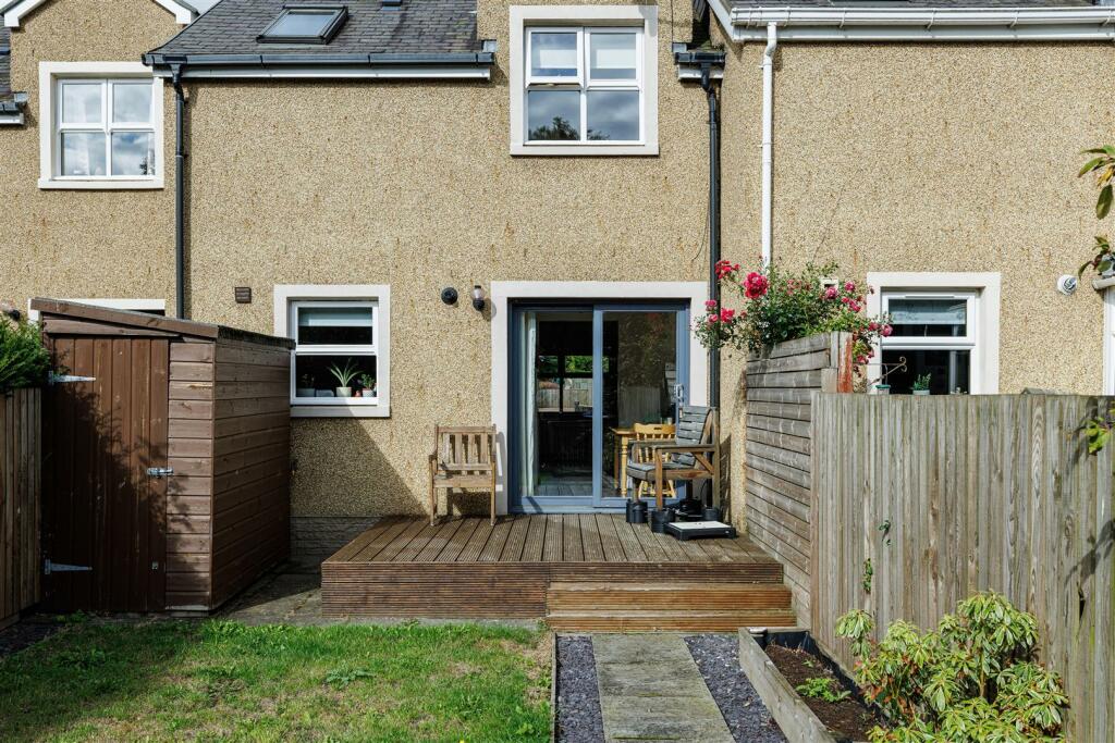 2 Galloway Court Darnick 21.JPG