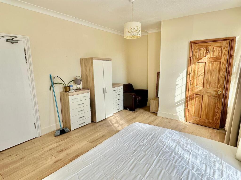 Thornford Road, London