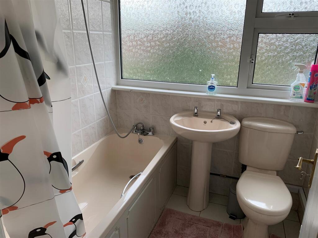 Upstairs Bathroom