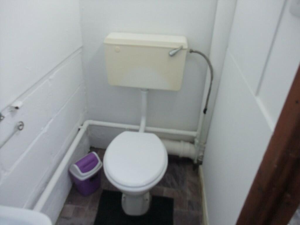 GF WC
