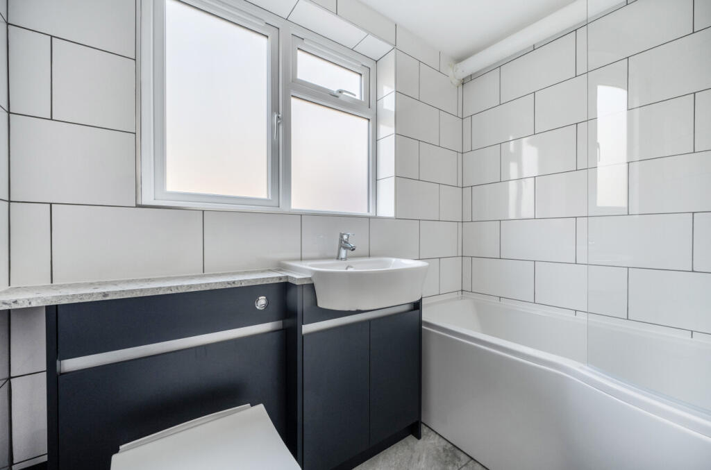 1388057-6-693fe0a...