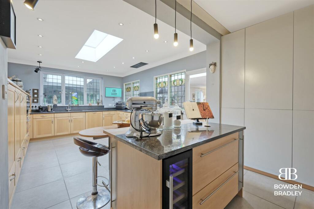 IMG_7469_21 copy 2.jpg