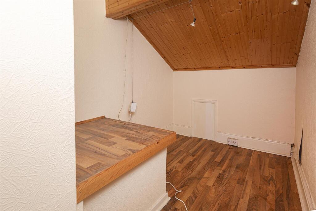 Store/Gaming Room