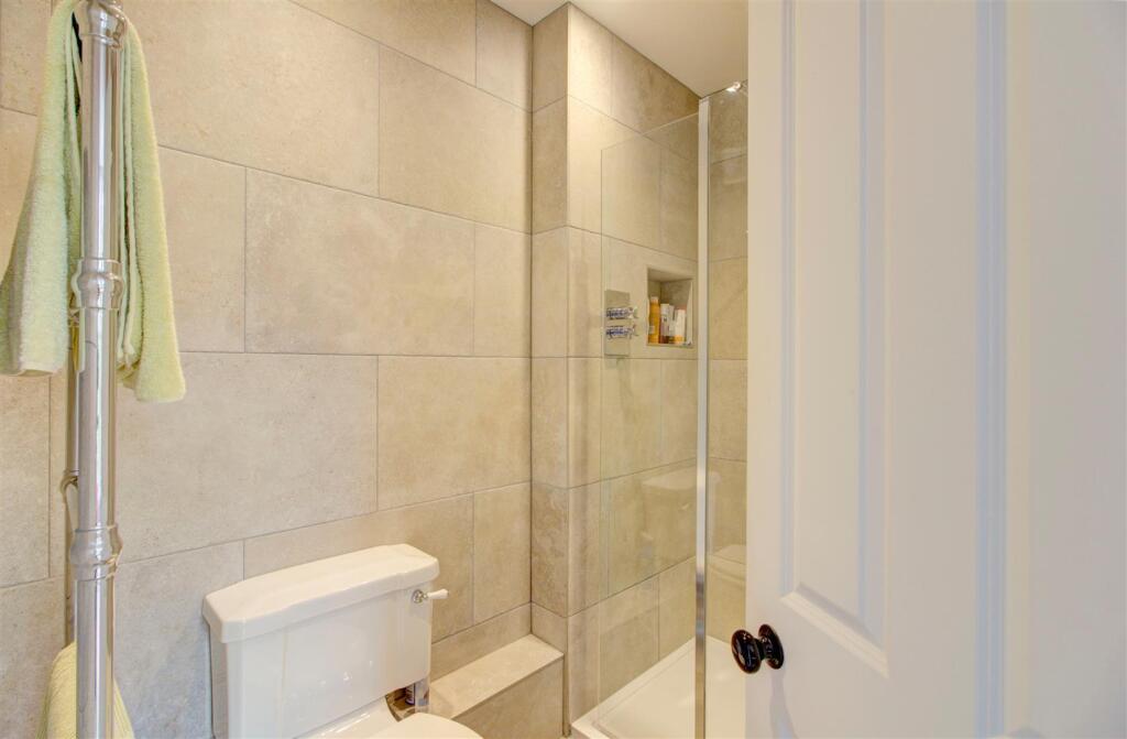 En-suite shower room