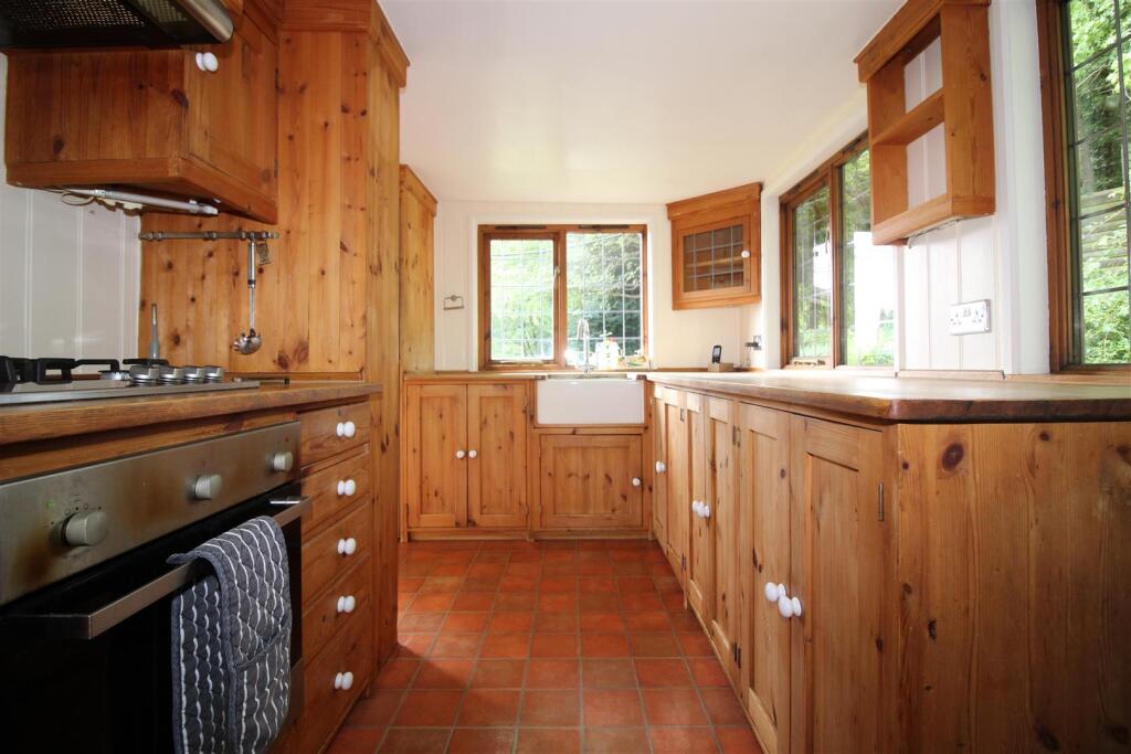 The Coneys - kitchen.JPG