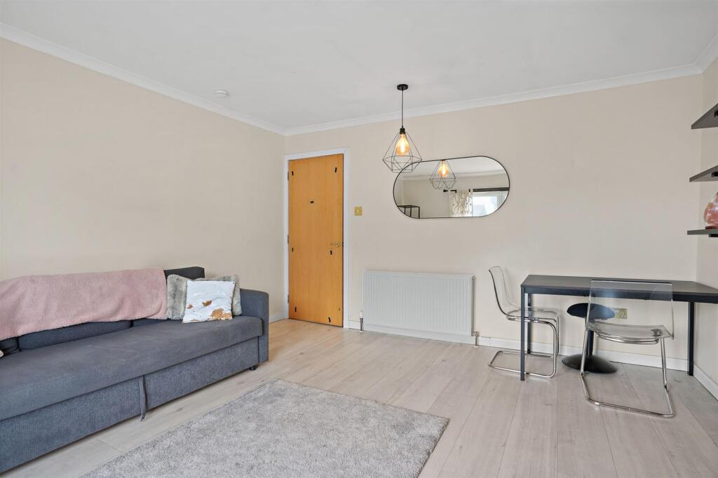 15_flat 3 2 (10).jpg