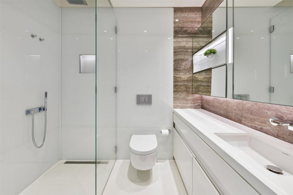Apartment W703, Riverwalk, 161 Millbank (8).jpg