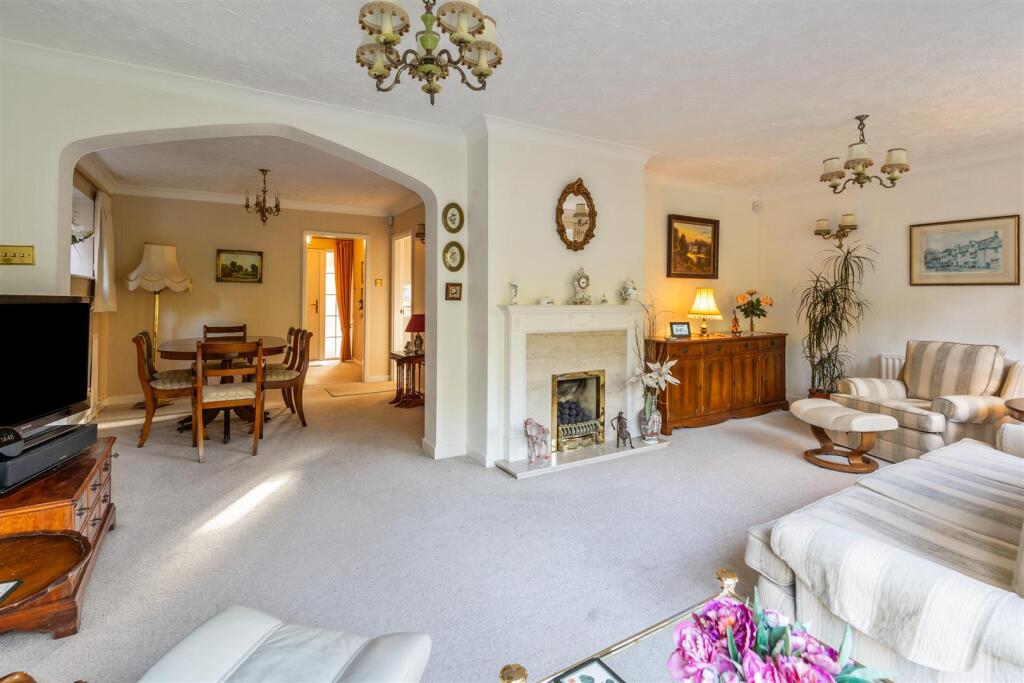 369 Lugtrout Lane_15.jpg