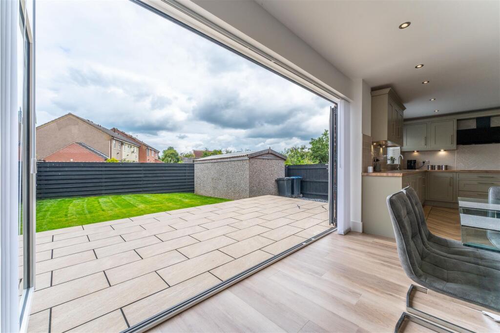 Kitchen/Garden