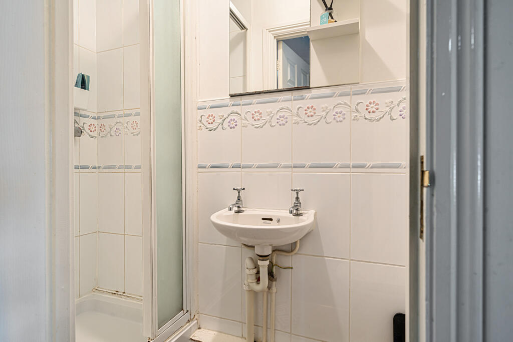 Ensuite Shower Room