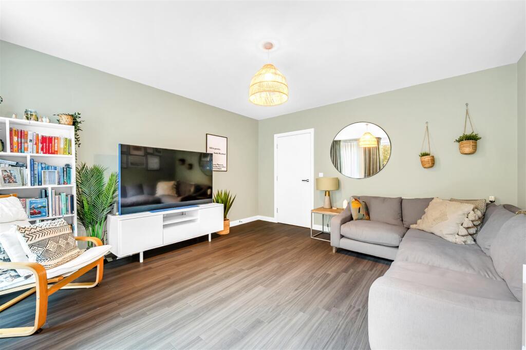 5 Whelan Road-4.jpg