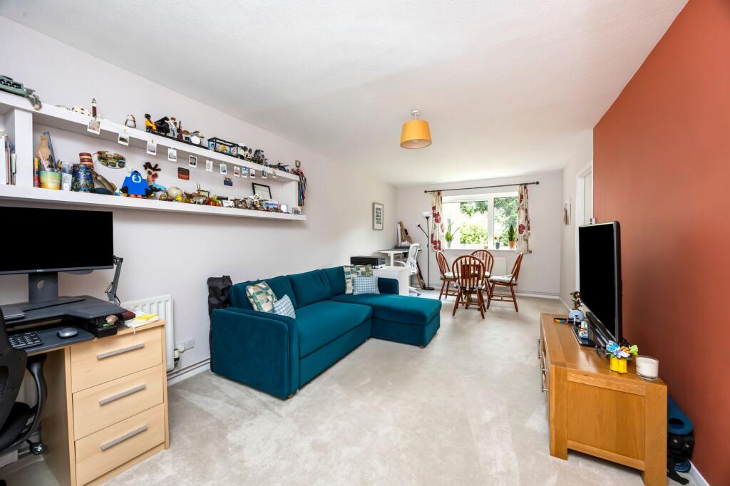 Living/Dining Room