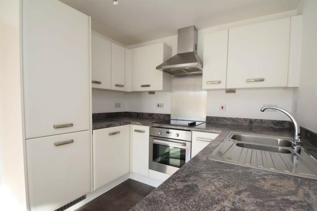 Kitchen 2