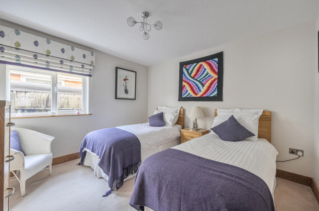 1381890-17-691f0a...