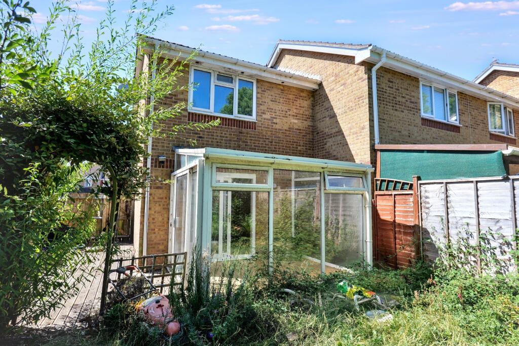 9 Madison Close, Gosport, PO13 9UL