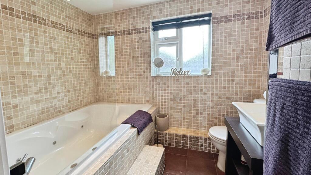 8aac6d7d--4A46-9C2E-E72FDF6E4214-66306-0000156C296