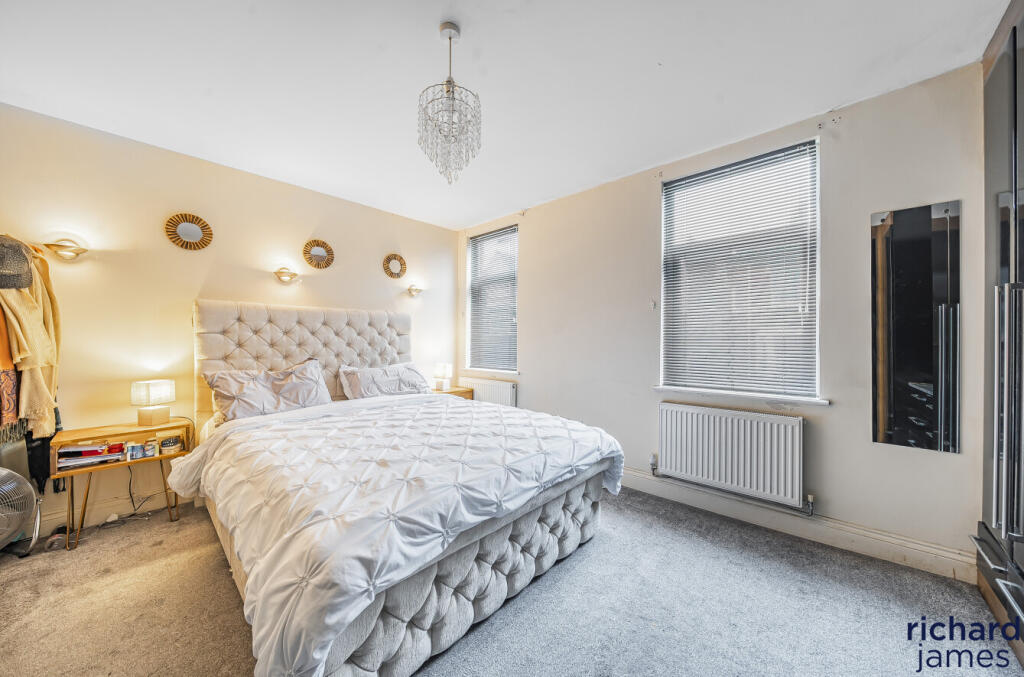 7325521d-6052-4f0...