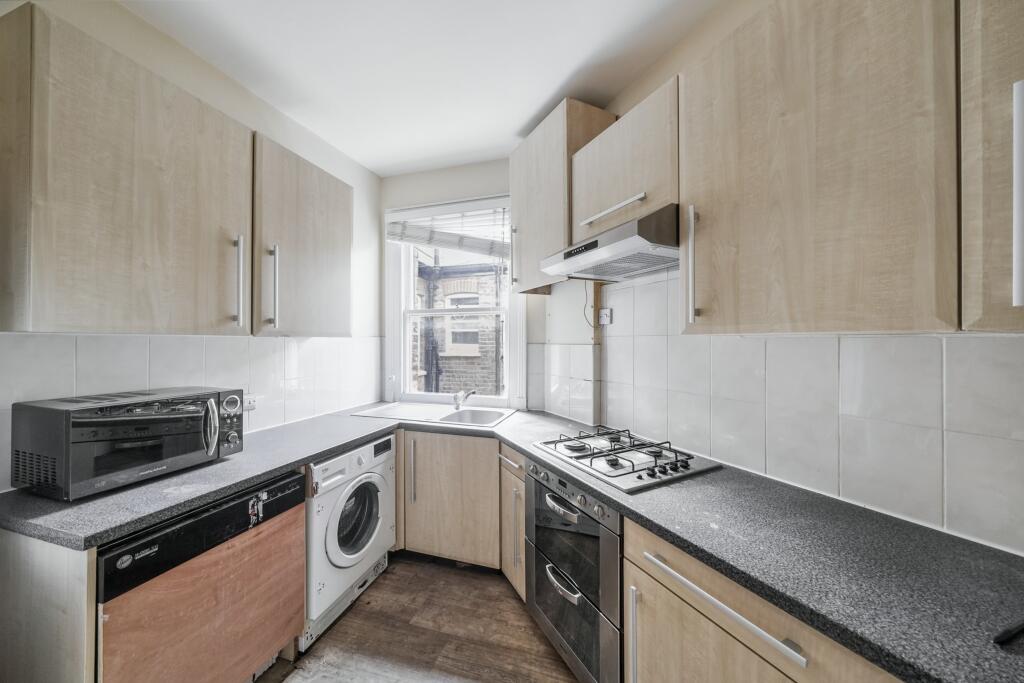 Flat 111 Castellain Mansions, Castellain Road, Maida Vale, London, W9 1HG