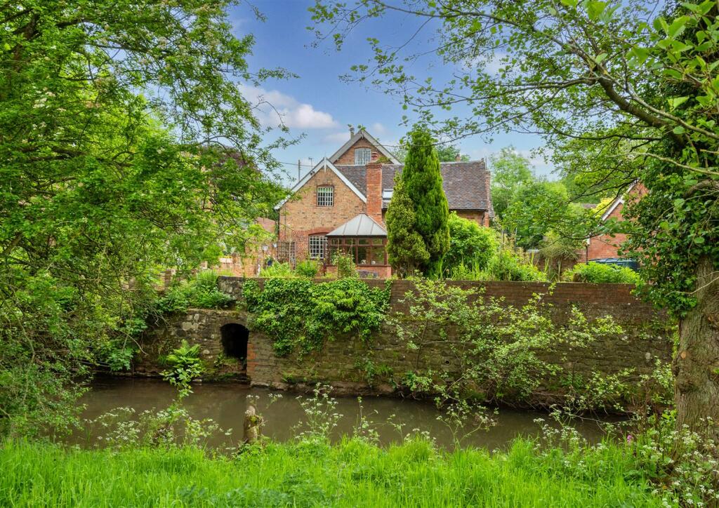 Henley, Ludlow
