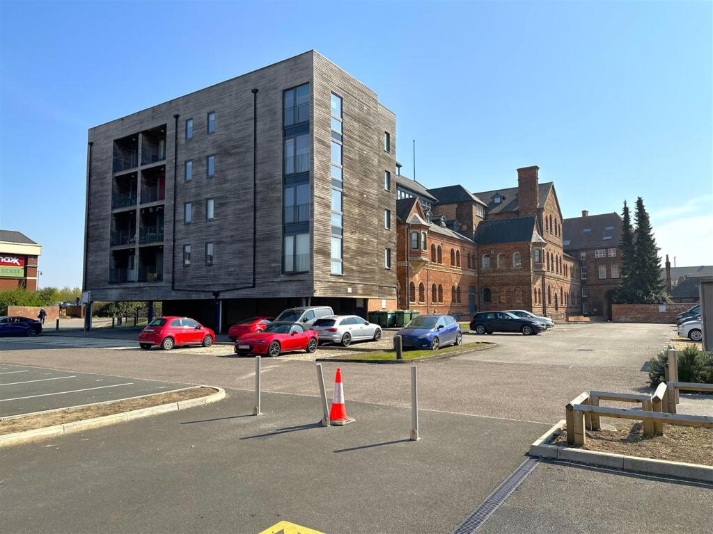 The Warwick Brewery 396