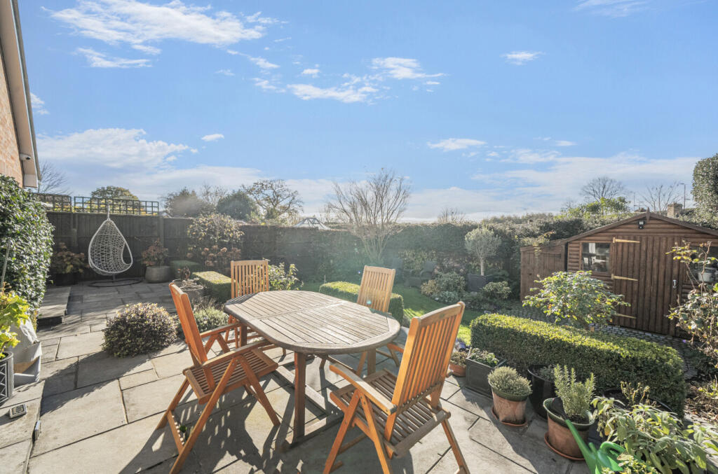 1381890-2-691f07e...