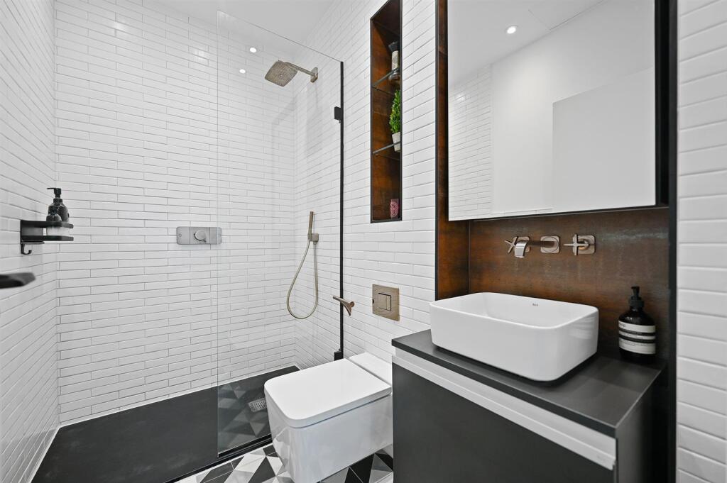 BW - Brick Apartments - Ensuite1 (1).jpg